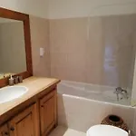 Chateau De Bed and Breakfast 3*