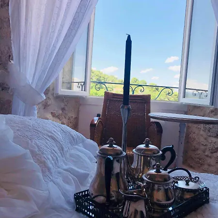 Bed & Breakfast Chateau De 3*