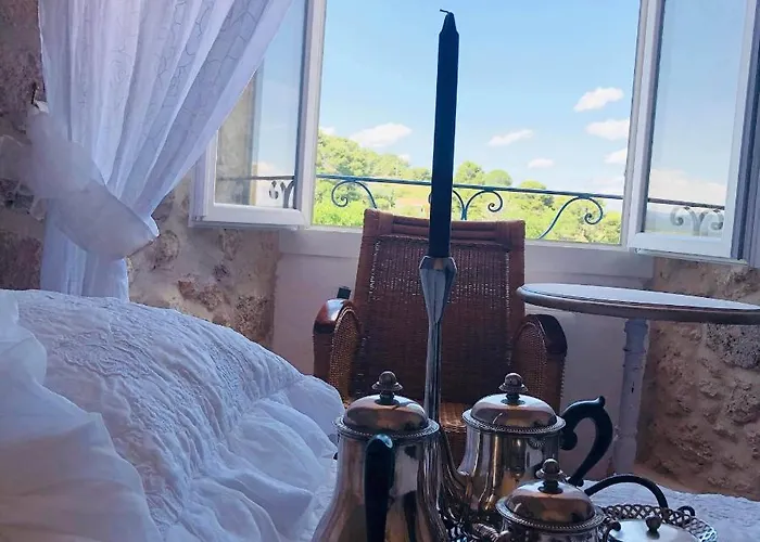 Frühstückspension Chateau De 3*